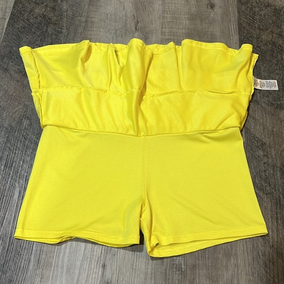 4 for $20 Lija tiered skort size small - Picture 4 of 6